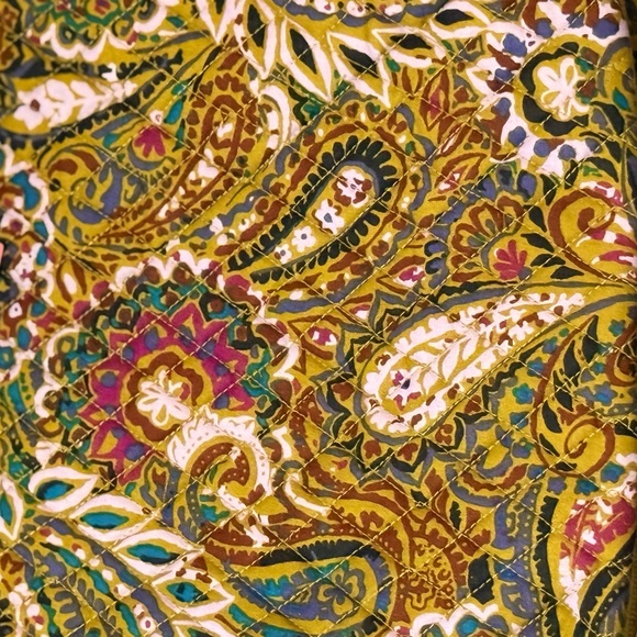 NEW VERA BRADLEY MULTICOLOR PAISLEY BACKPACK . - Picture 16 of 16